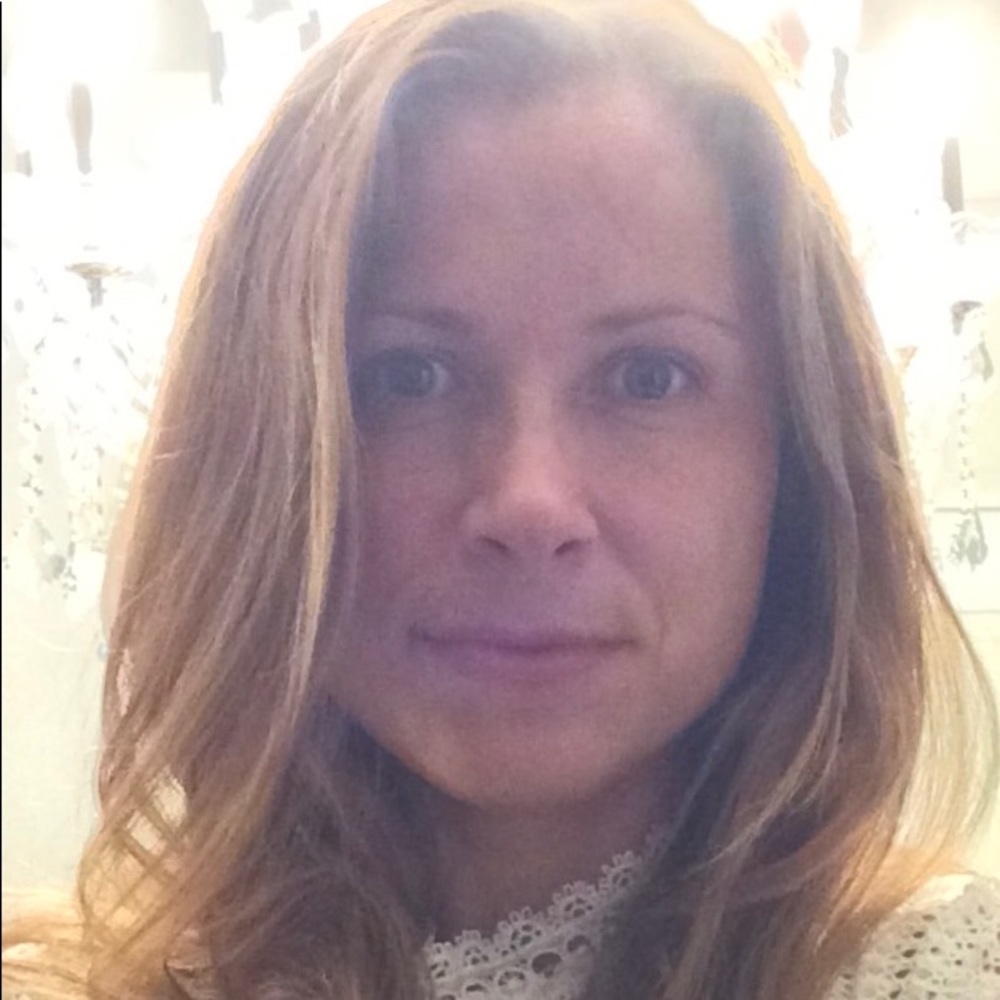Meet your Posher, Laura